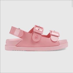 🚨Gucci Women's sandal with mini Double G🚨